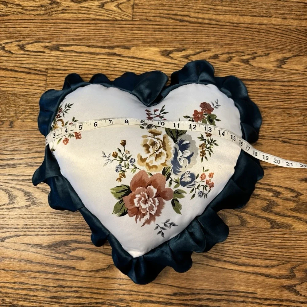 Heart Shape Throw‎ Pillow Victorian Floral Romantic Satin Ruffle Trim 17